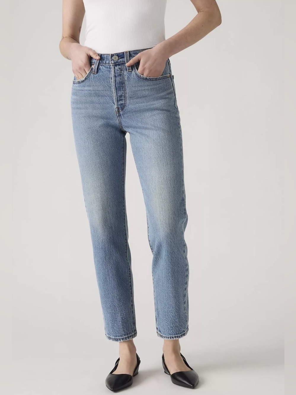 LEVI’S Wedgie Straight Ankle Jean (30)